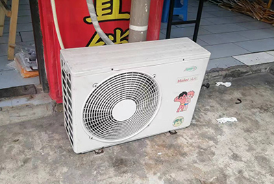 奈曼空调突然不制冷只吹自然风怎么办？